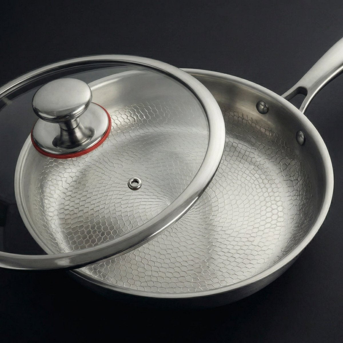 Gehamerde Titanium Pannenduo